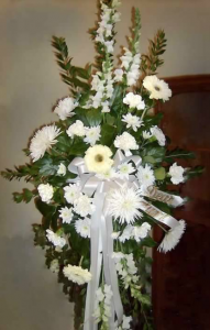 Easel Tribute with Snapdragons, Large Gerbera Daisy, Fuji Mums, Carnations, and Pom Mums