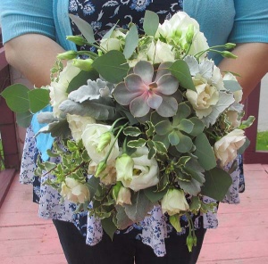 Succulent Bouquet with Lisianthus and Mixed Greens